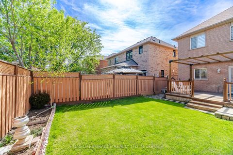 Photo 40 at 8 Nasir Crescent, Vellore Village, Vaughan