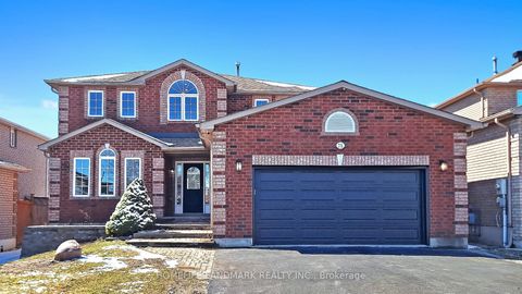 Photo 1 at 75 Ambler Bay, Georgian Drive, Barrie