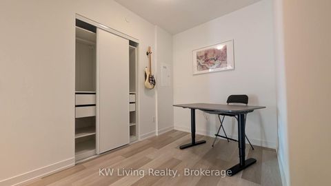 Photo 11 at 233 - 28 Eastern Avenue, Moss Park, Toronto