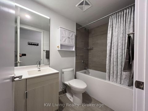 Photo 15 at 233 - 28 Eastern Avenue, Moss Park, Toronto