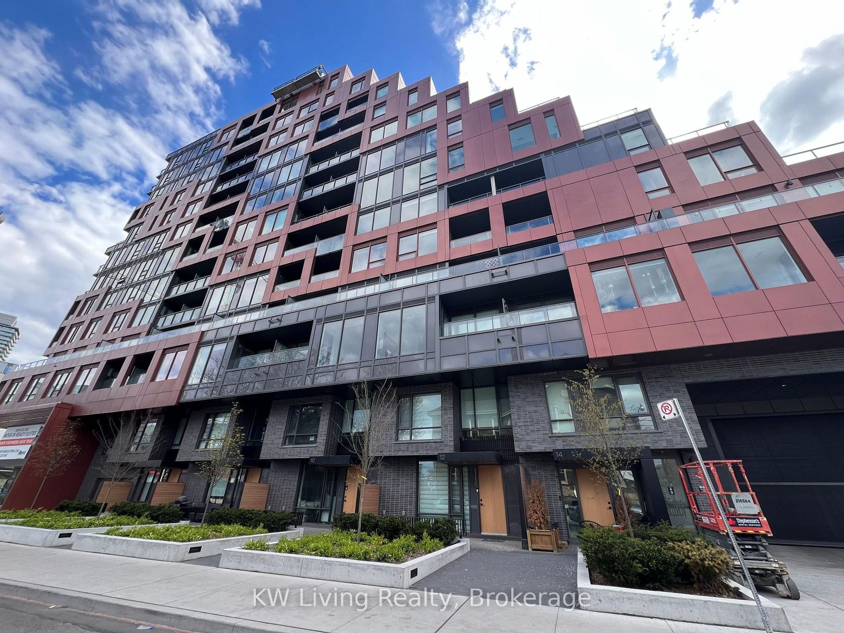 233 - 28 Eastern Avenue, Moss Park, Toronto photo number 2