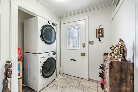 Photo 5 at 271 Thistle Down Boulevard W, Beaumonde Heights, Toronto