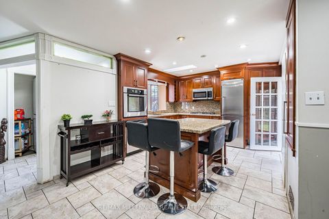 Photo 12 at 271 Thistle Down Boulevard W, Beaumonde Heights, Toronto