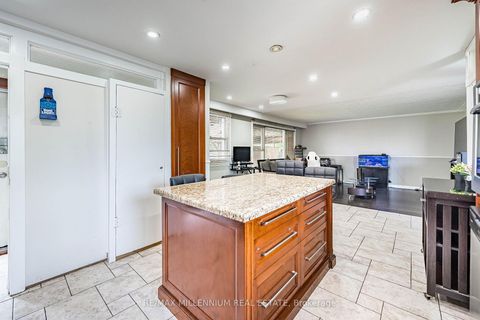 Photo 14 at 271 Thistle Down Boulevard W, Beaumonde Heights, Toronto