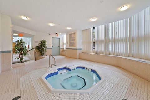 Photo 25 at 205 - 5 Kenneth Avenue, Willowdale East, Toronto