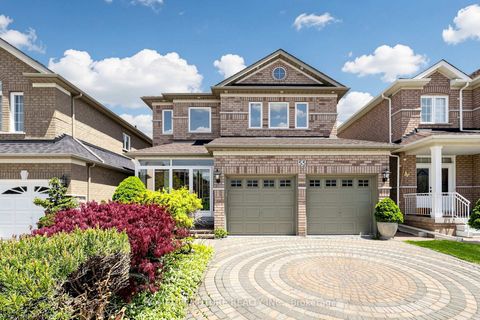 Photo 2 at 55 Ridgecrest Drive, L'Amoreaux, Toronto