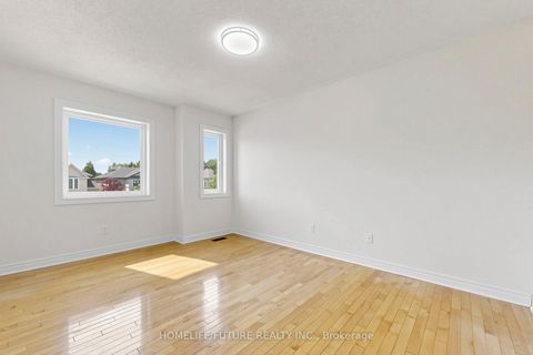 Photo 30 at 55 Ridgecrest Drive, L'Amoreaux, Toronto