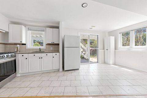 Photo 39 at 55 Ridgecrest Drive, L'Amoreaux, Toronto