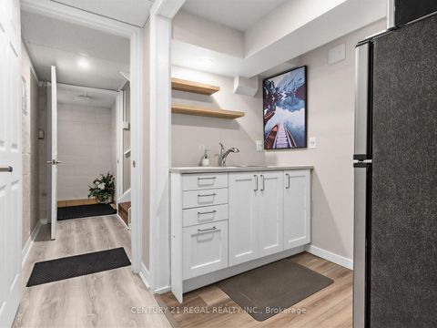 Photo 11 at 9 Craiglee Drive, Cliffside, Toronto