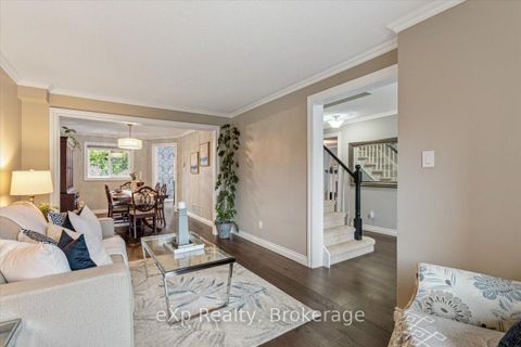 Photo 7 at 1067 Maury Crescent, Liverpool, Pickering