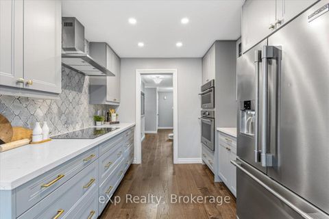 Photo 14 at 1067 Maury Crescent, Liverpool, Pickering