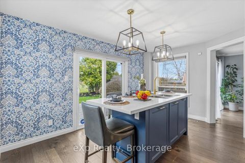 Photo 19 at 1067 Maury Crescent, Liverpool, Pickering