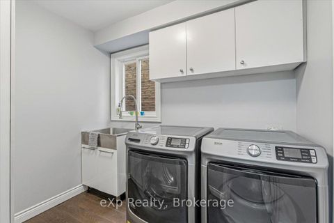 Photo 25 at 1067 Maury Crescent, Liverpool, Pickering