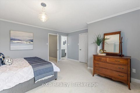 Photo 29 at 1067 Maury Crescent, Liverpool, Pickering