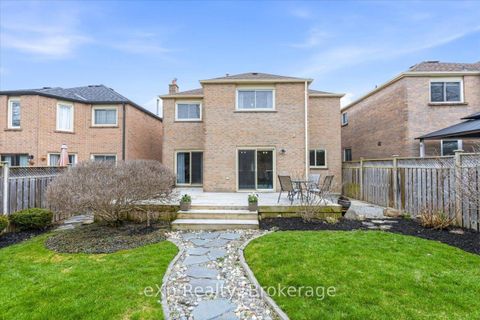 Photo 40 at 1067 Maury Crescent, Liverpool, Pickering