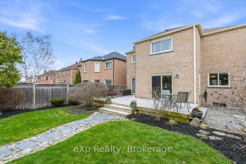 Photo 42 at 1067 Maury Crescent, Liverpool, Pickering