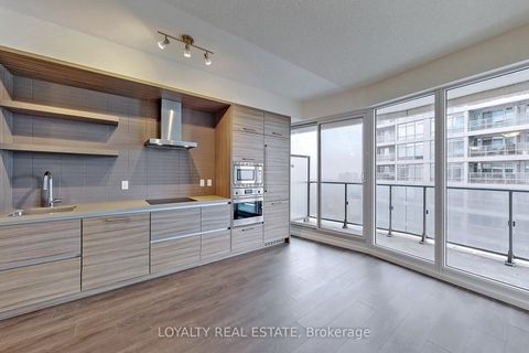 Photo 3 at 1705 - 2221 Yonge Street, Mount Pleasant East, Toronto