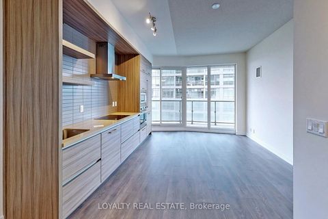 Photo 14 at 1705 - 2221 Yonge Street, Mount Pleasant East, Toronto