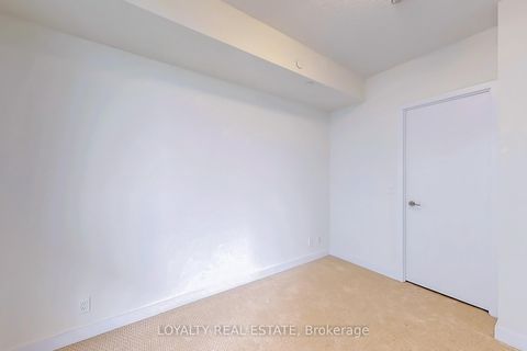 Photo 23 at 1705 - 2221 Yonge Street, Mount Pleasant East, Toronto