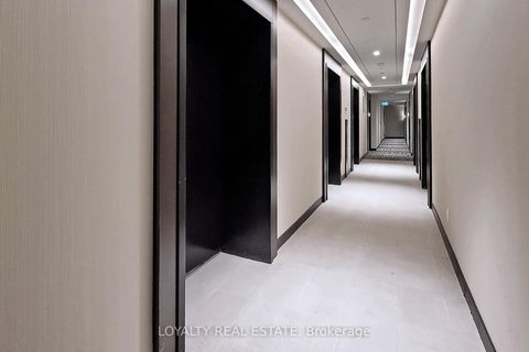 Photo 40 at 1705 - 2221 Yonge Street, Mount Pleasant East, Toronto