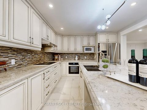 Photo 12 at 24 Normandy Crescent, Harding, Richmond Hill