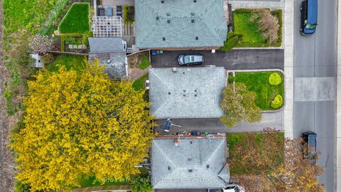 Photo 8 at 64 Nesbitt Drive, Leaside, Toronto