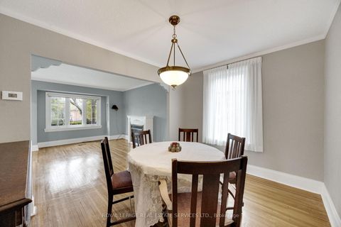 Photo 16 at 64 Nesbitt Drive, Leaside, Toronto