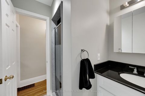 Photo 23 at 64 Nesbitt Drive, Leaside, Toronto
