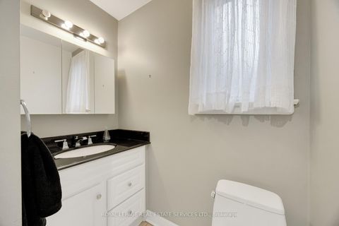 Photo 25 at 64 Nesbitt Drive, Leaside, Toronto