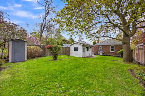 Photo 31 at 64 Nesbitt Drive, Leaside, Toronto