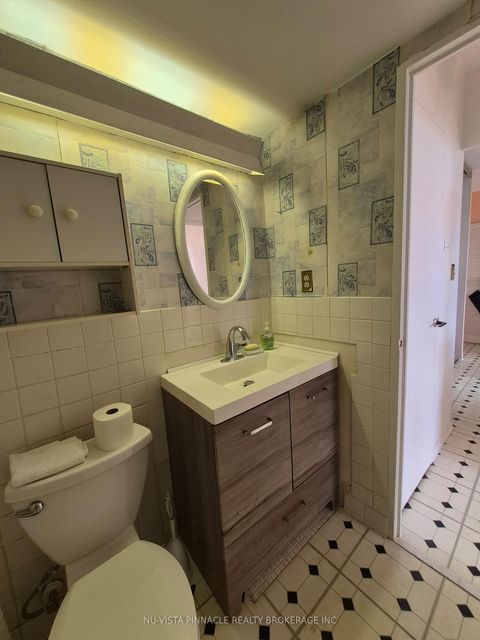 Photo 10 at 612 - 1 Massey Square, Crescent Town, Toronto