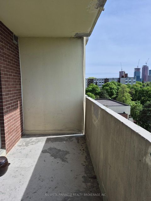 Photo 12 at 612 - 1 Massey Square, Crescent Town, Toronto