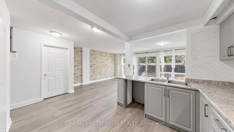 Photo 15 at 18 - 11 Livonia Place, Morningside, Toronto