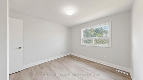Photo 31 at 18 - 11 Livonia Place, Morningside, Toronto