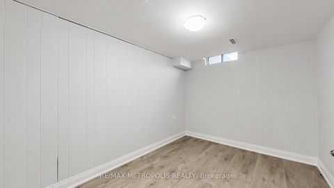 Photo 38 at 18 - 11 Livonia Place, Morningside, Toronto