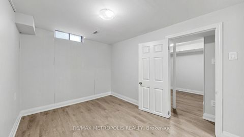 Photo 39 at 18 - 11 Livonia Place, Morningside, Toronto