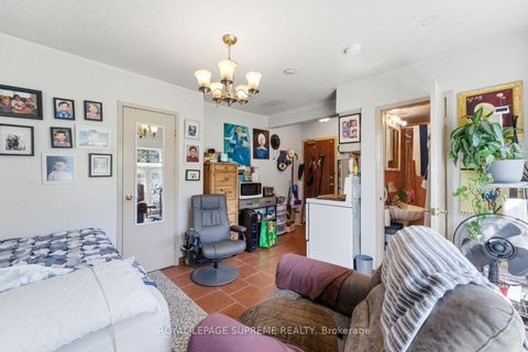 Photo 16 at 20 Maynard Avenue, South Parkdale, Toronto
