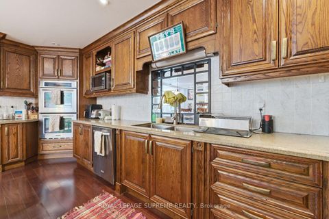 Photo 31 at 20 Maynard Avenue, South Parkdale, Toronto
