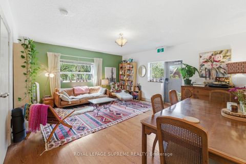 Photo 36 at 20 Maynard Avenue, South Parkdale, Toronto
