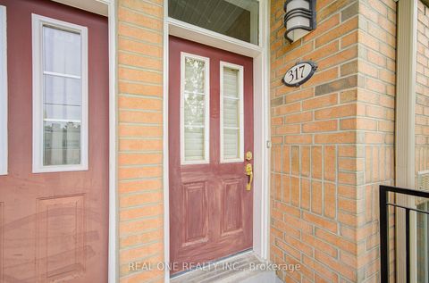 Photo 4 at 317 Grandview Way, Willowdale East, Toronto