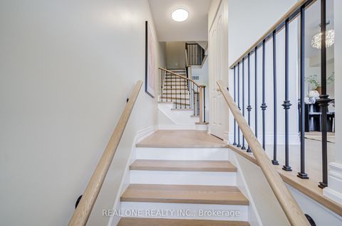 Photo 5 at 317 Grandview Way, Willowdale East, Toronto