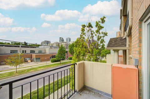 Photo 17 at 317 Grandview Way, Willowdale East, Toronto