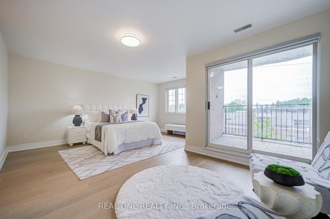 Photo 26 at 317 Grandview Way, Willowdale East, Toronto