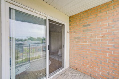 Photo 30 at 317 Grandview Way, Willowdale East, Toronto