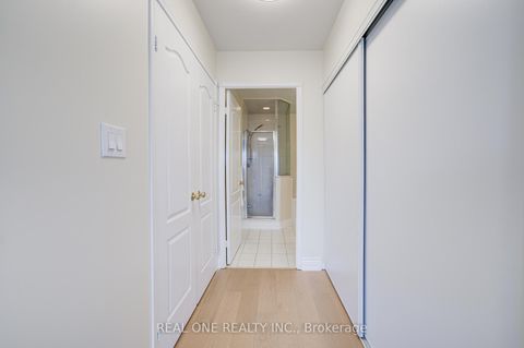 Photo 32 at 317 Grandview Way, Willowdale East, Toronto
