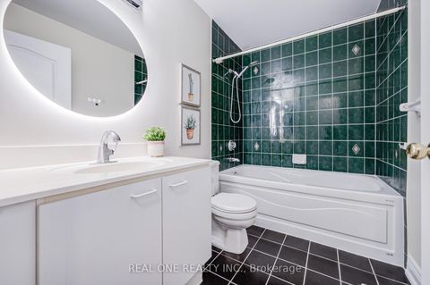 Photo 39 at 317 Grandview Way, Willowdale East, Toronto