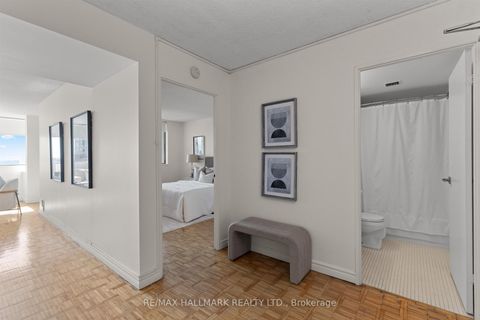 Photo 4 at 1506 - 914 Yonge Street, Annex, Toronto