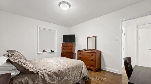 Photo 25 at 239 Sandringham Drive, Westgate, Toronto