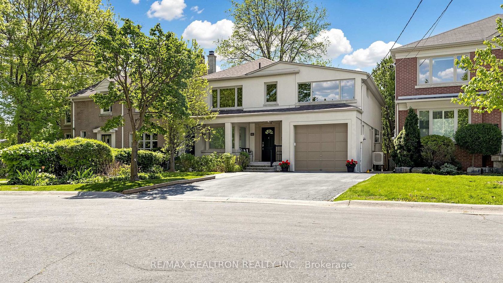 239 Sandringham Drive, Westgate, Toronto 