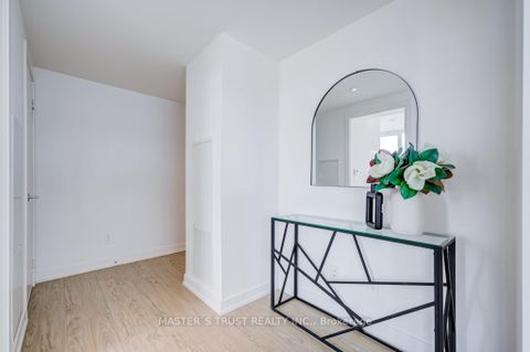 Photo 9 at 4103 - 85 Wood Street, Yonge Corridor, Toronto
